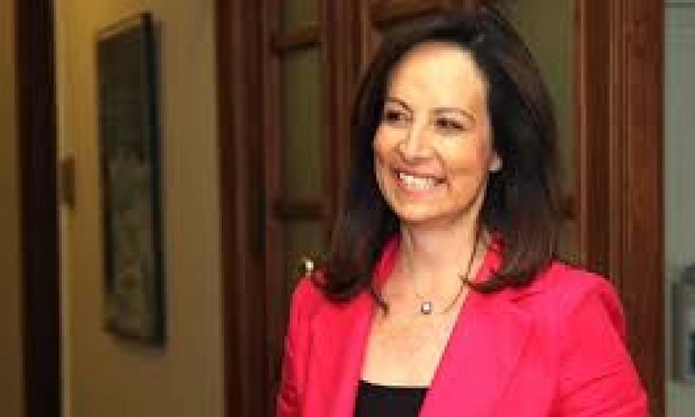 Άννα Διαμαντοπούλου: «Ο εμβολιασμός είναι η μητέρα όλων των μαχών»